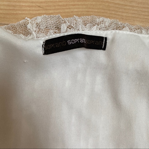 Soprano Lace Summer Dress - Picture 2 of 5